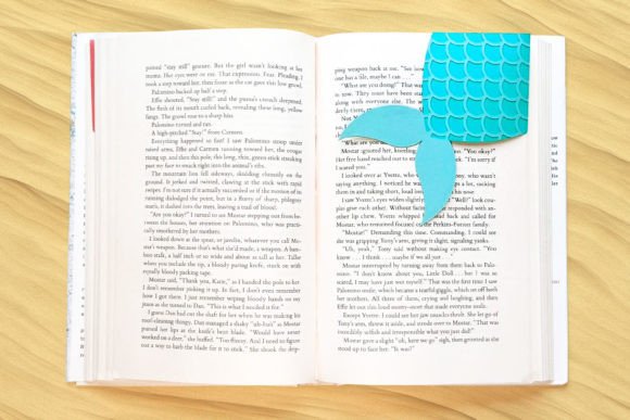 Mermaid Tail Corner Bookmark: 3D SVG Shapes Review